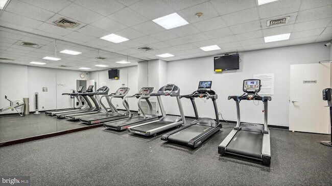 Building Photo - 5809 Nicholson Ln