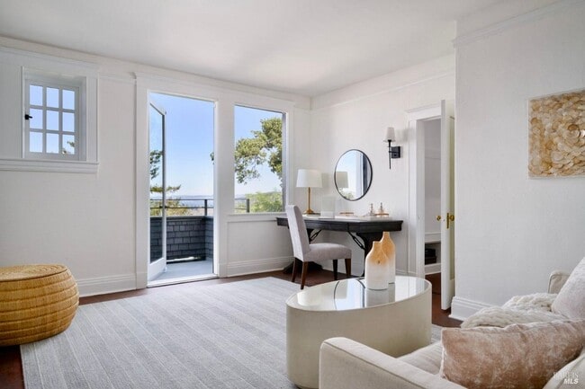 Building Photo - Gorgeous Sausalito Grand Craftsman Home w/...