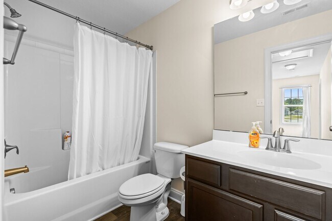 Building Photo - 520 Black Pearl Cir