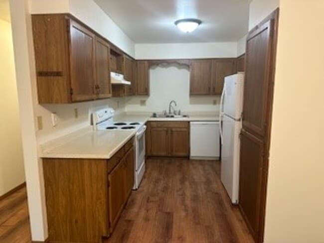 Building Photo - 308 N University Dr