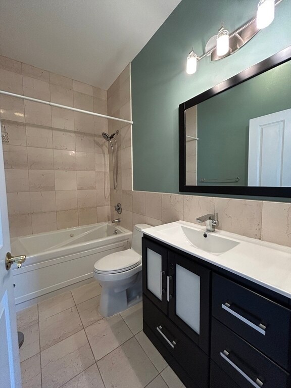 Building Photo - 81 Boylston St