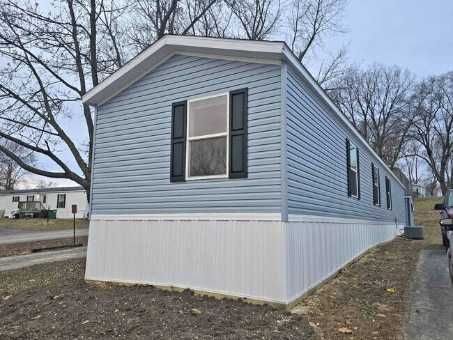 Building Photo - 613 Polk St