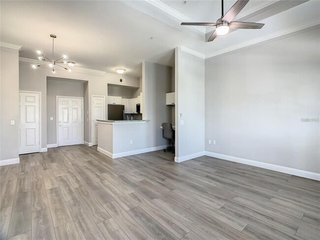 Building Photo - 239 Longview Ave