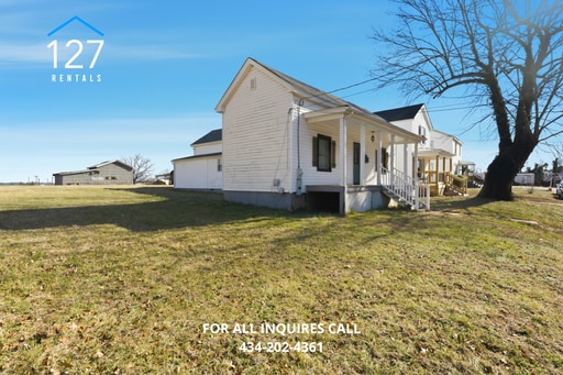 Building Photo - Single Family home w/ 3Beds & 1Full Bath