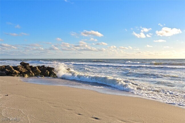 Primary Photo - 666 3rd St S