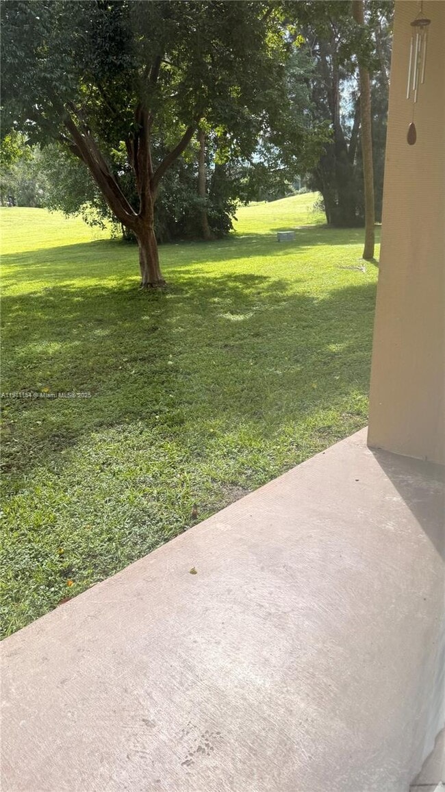 Building Photo - 7430 Miami Lakes Dr