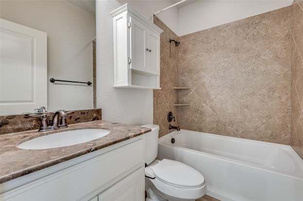 Building Photo - 4646 Rhett Ln