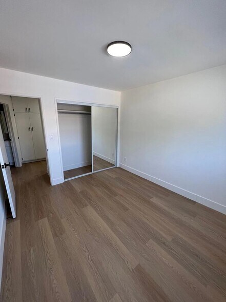 Building Photo - 4159 Elenda St