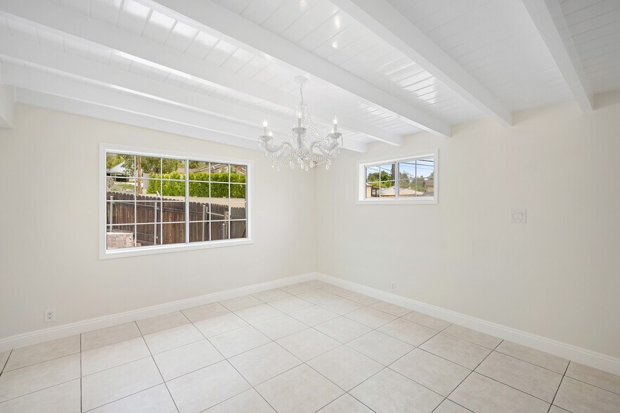 Building Photo - 3805 Los Olivos Ln