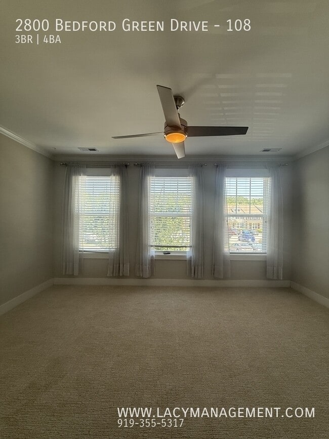 Building Photo - 2800 Bedford Green Dr