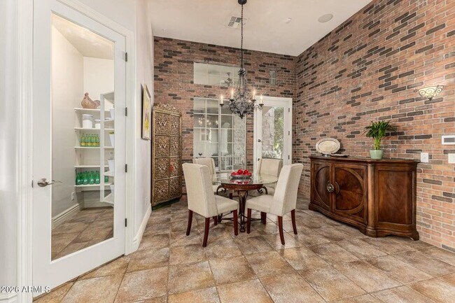 Building Photo - 10919 E Onyx Ct