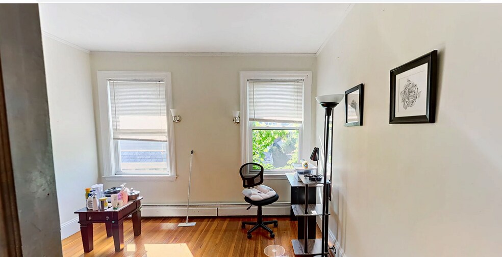 Building Photo - 785 Washington St