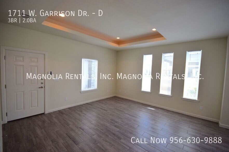 Building Photo - 1711 W Garrison Dr