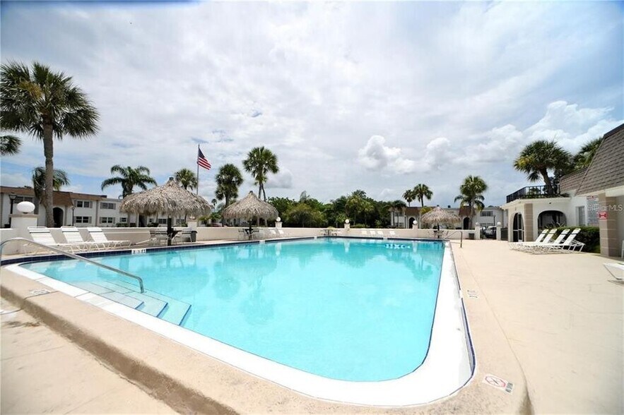 Building Photo - 337 S McMullen Booth Rd