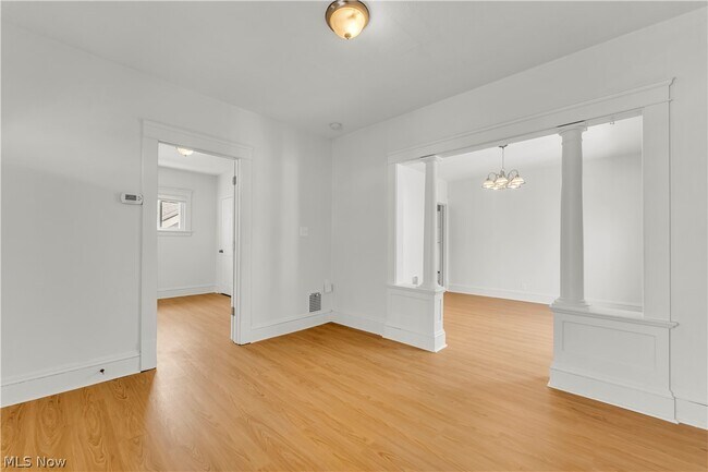Building Photo - 8906 Jeffries Ave