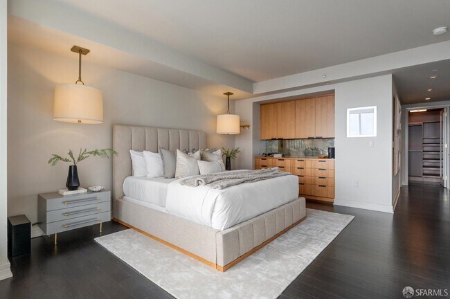 Building Photo - 765 Market St