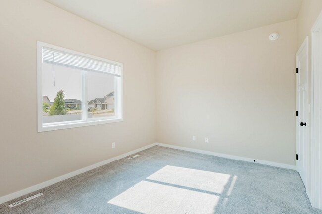 Building Photo - 3603 33rd St S