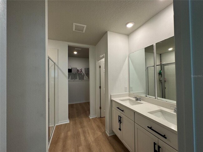 Building Photo - 3108 Cassidy Ln