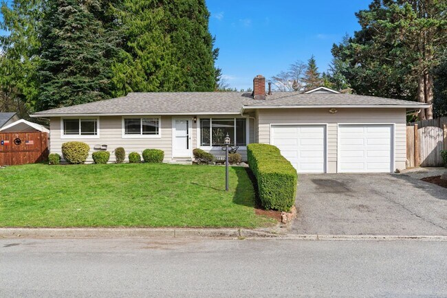 Building Photo - 3Bd/1.75Ba Bellevue House