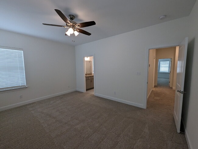 Building Photo - 353 Commonwealth Blvd