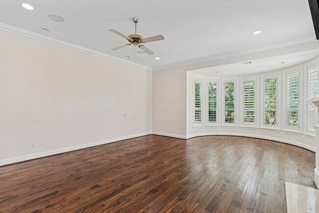 Building Photo - 1705 S Cottonwood Valley Cir