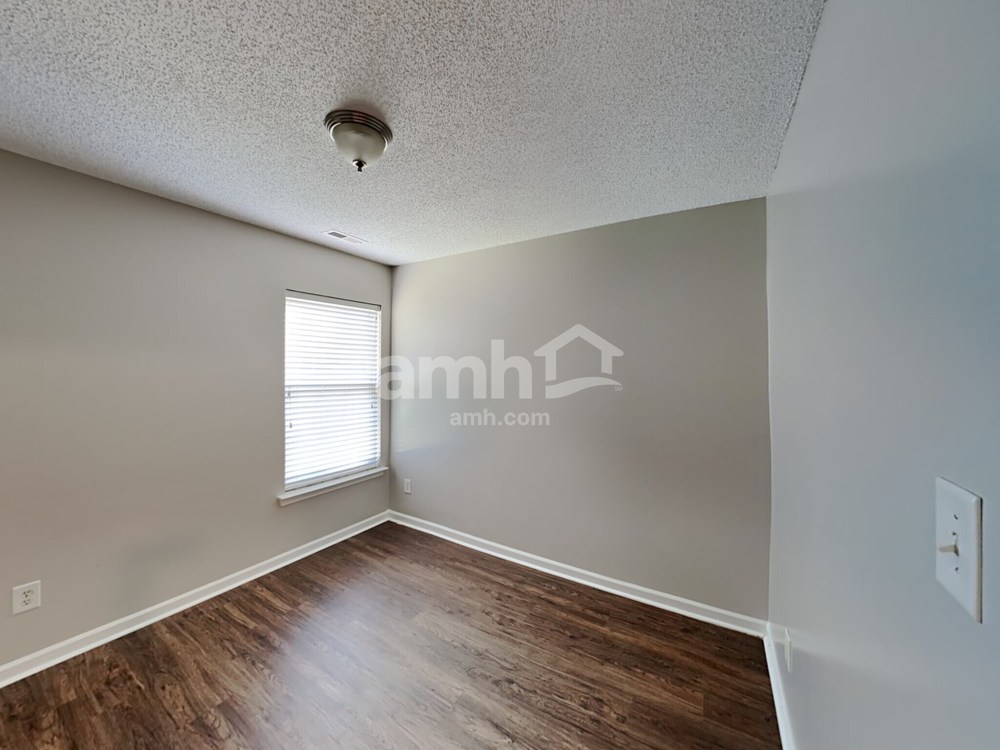 Building Photo - 15006 Jerpoint Abby Dr