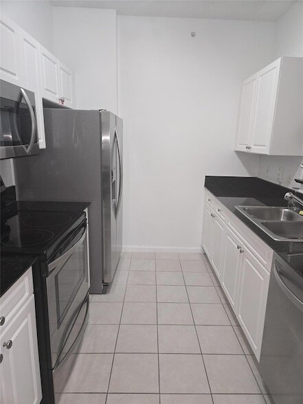 Building Photo - 651 Okeechobee Blvd