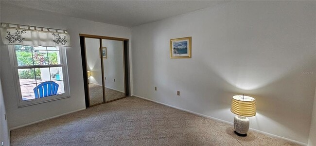 Building Photo - 4660 La Jolla Dr
