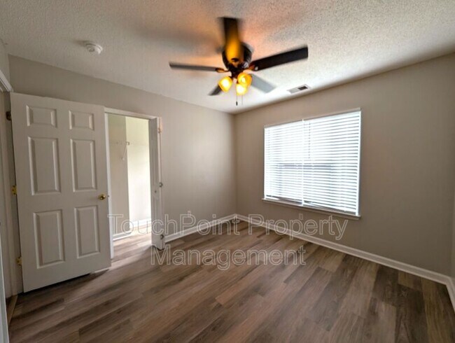 Building Photo - 7603 Lullwater Cove