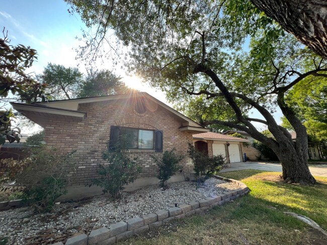 Building Photo - 9903 Astronaut Dr
