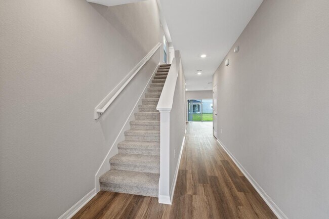 Building Photo - Newer Construction! 4 Beds/2.5 Baths!