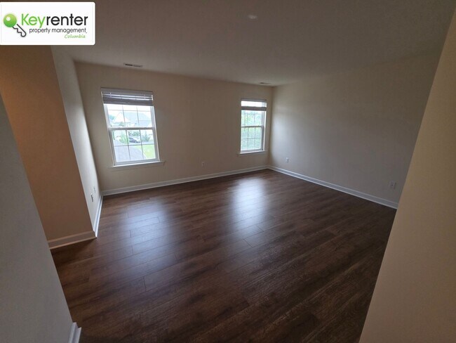 Building Photo - Beautiful 4-Bedroom Home in New Market – Hardwood Floors, Modern Kitchen, 2-Car Garage & Yard Car...