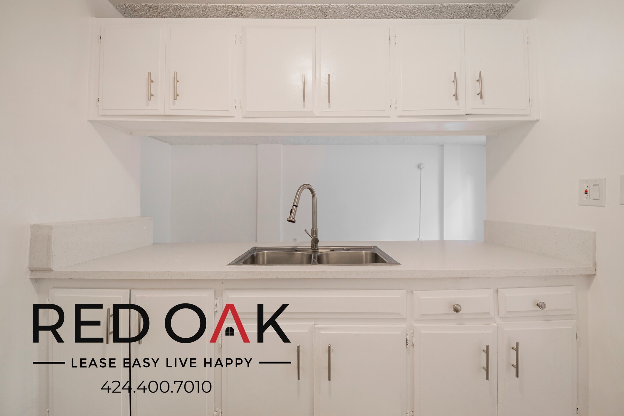 Building Photo - 1500 S Gramercy Pl