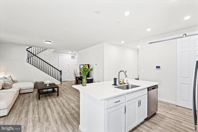 Building Photo - 2848 White Tail Dr