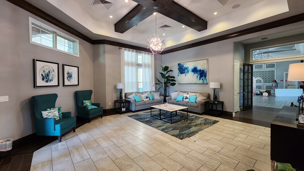 Building Photo - 16749 Harper Cove Dr
