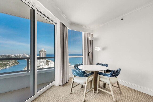 Building Photo - 4401 Collins Ave