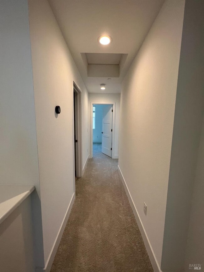 Building Photo - 426 Semillon Ln