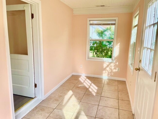 Building Photo - 4341 Chicken City Rd