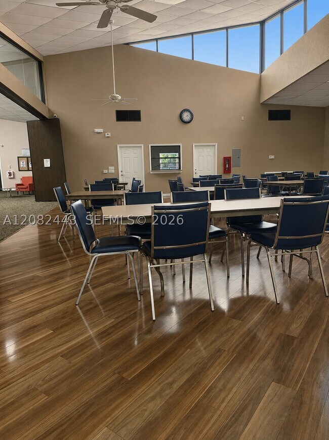 Building Photo - 8350 Sands Point Blvd