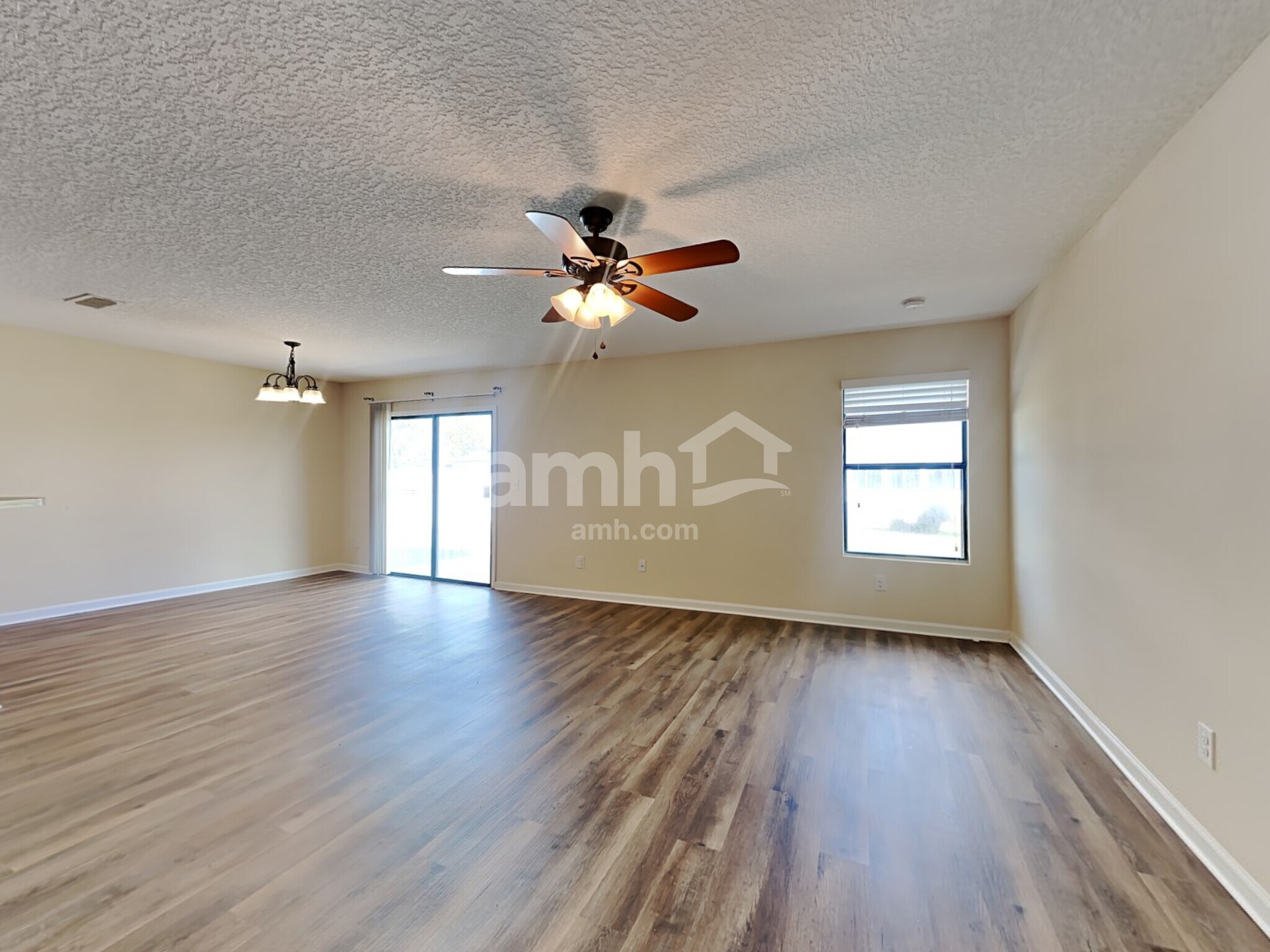 Building Photo - 7344 Rapid River Dr E