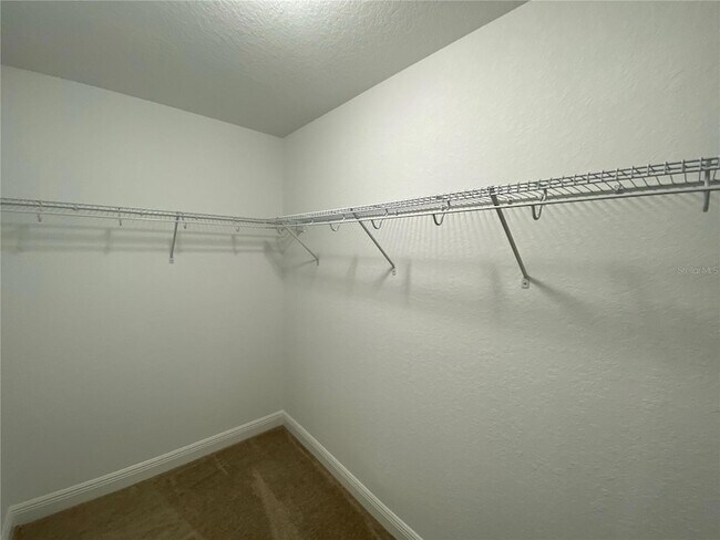 Building Photo - 14843 SW 48th Ave