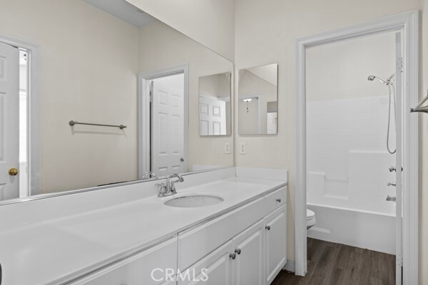 Building Photo - 341 Caldera St