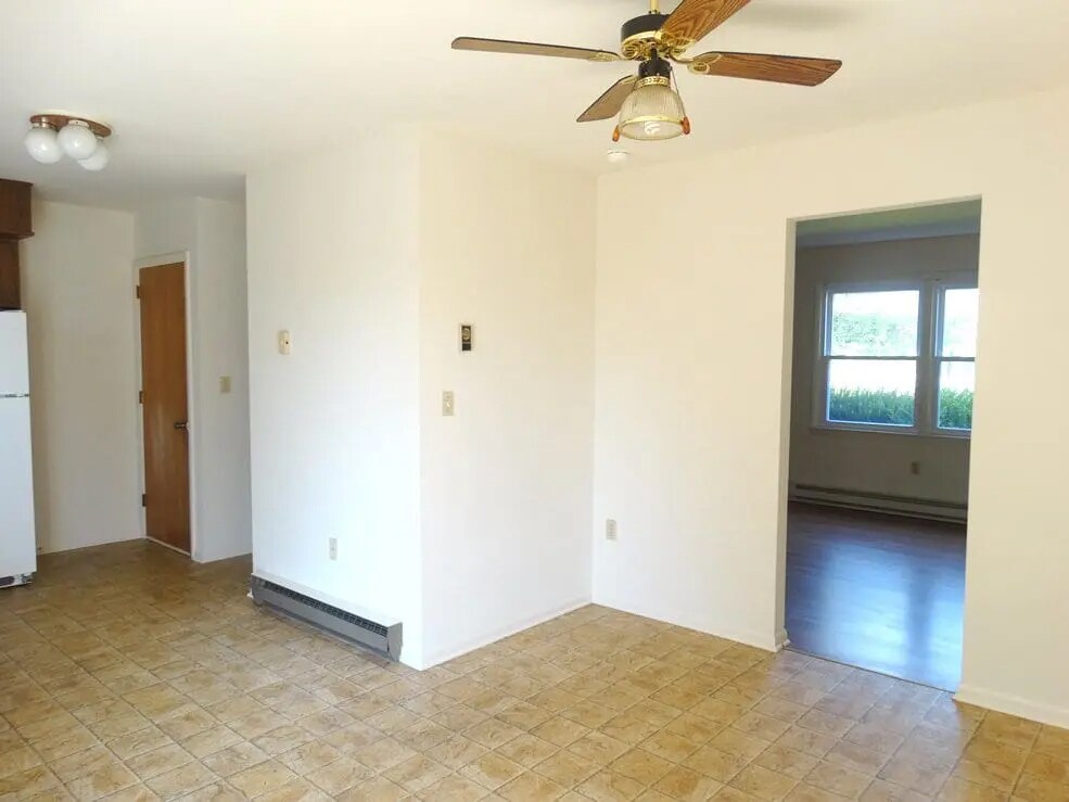 Building Photo - 313 Fulton St