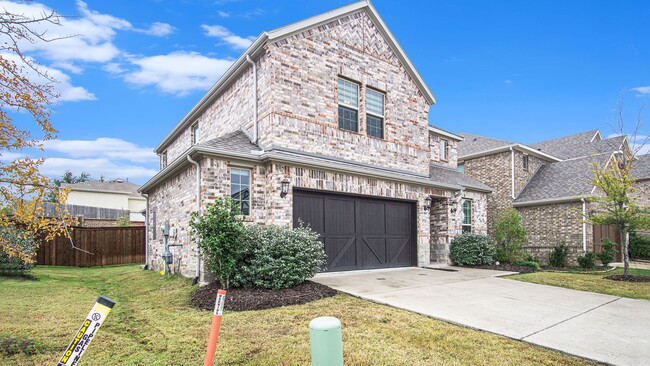 Building Photo - Beautifully Crafted 4-3.5-2.5 in Irving!