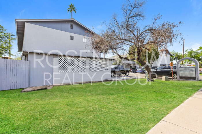 Building Photo - 553 W Rio Salado Pkwy