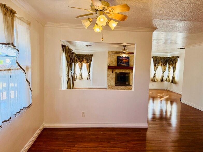 Building Photo - 6815 Sowell Ave