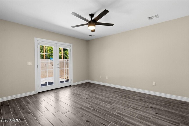Building Photo - 8642 E San Bruno Dr