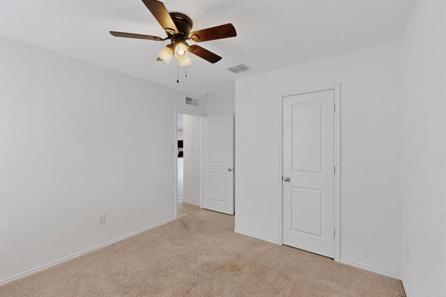 Building Photo - 9216 Grackle Pl