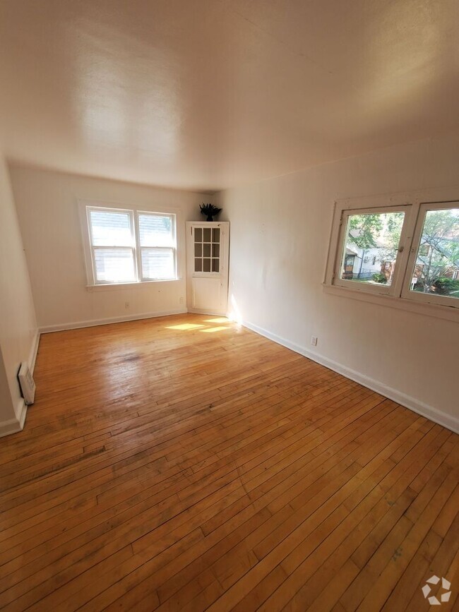 Building Photo - 3380 N 36th St