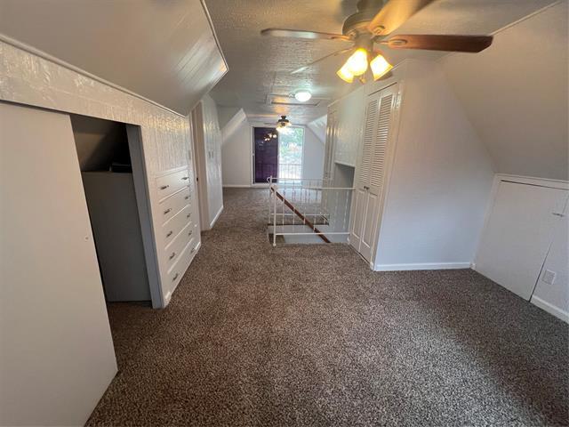Building Photo - 2331 Live Oak Cir